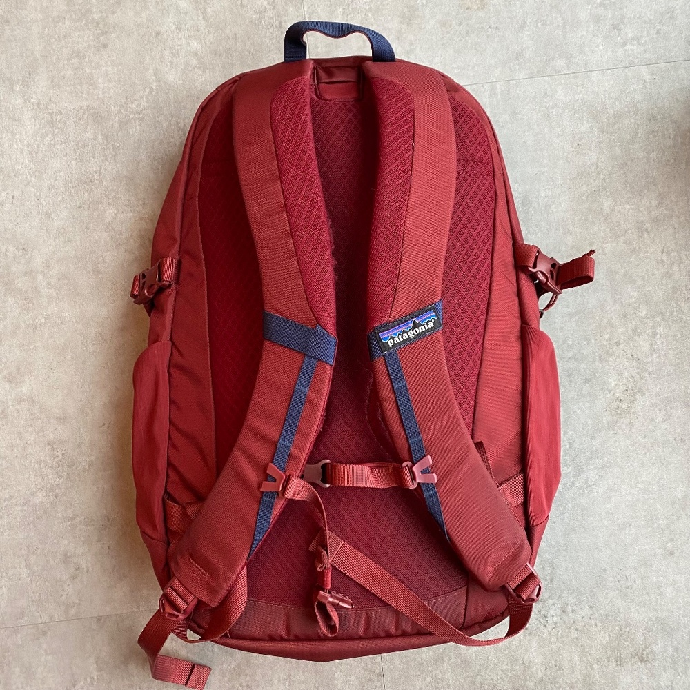 Patagonia Refugio backpack, burgundy-blue-tan, 28L - Picture 2 of 10